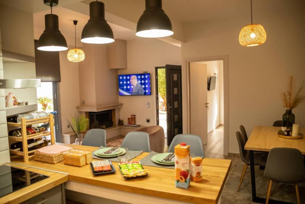 Akrivi'S House In 칼라마타 외부 사진